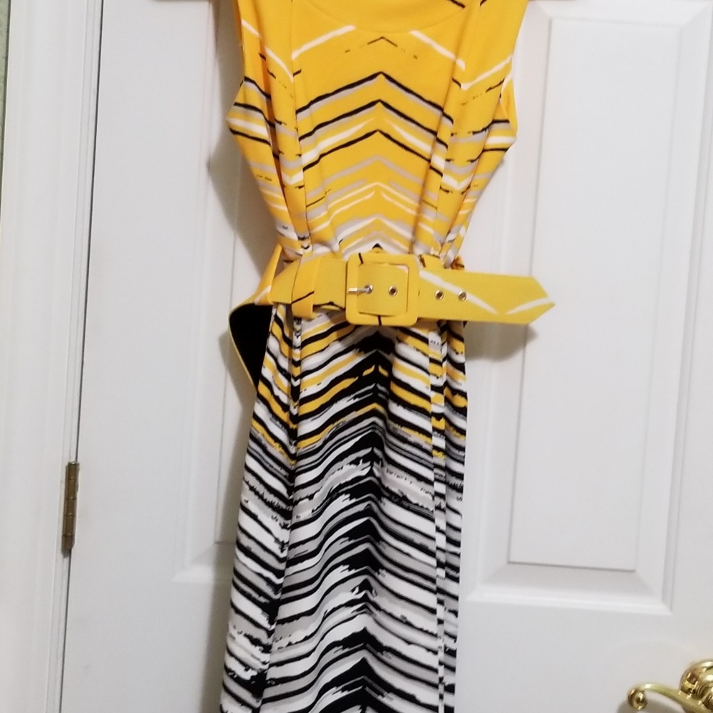 Brand New Black & Yellow Sleeveless Dress
